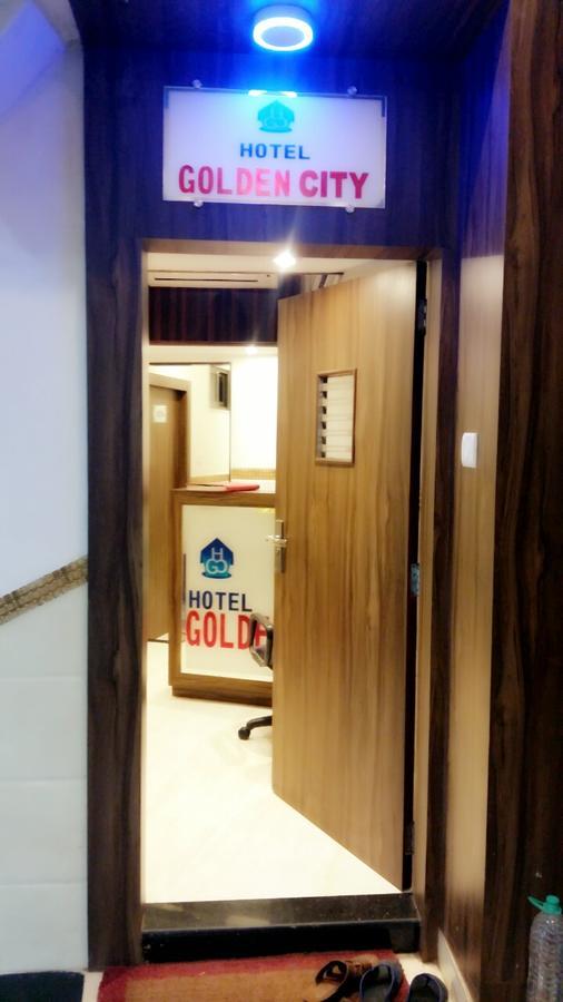 Hotel Golden City Bombay Esterno foto